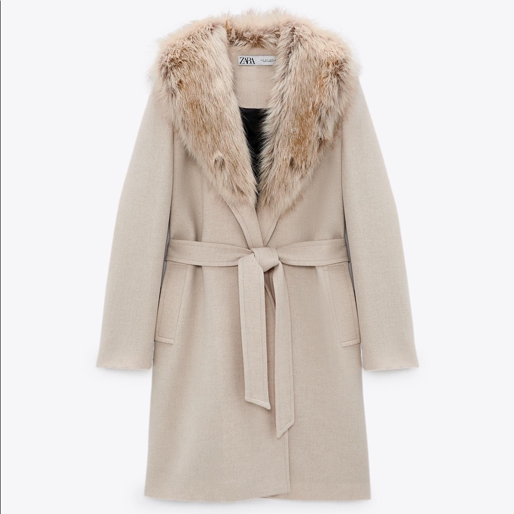 ❄️ NWT ZARA Wool Coat with Faux Fur Collar ❄️